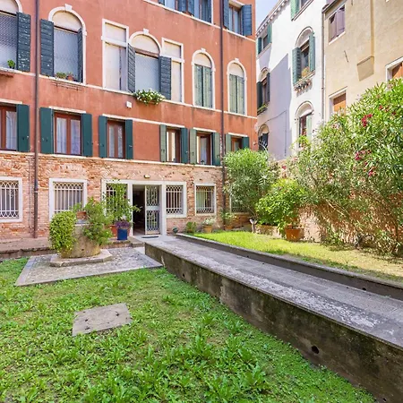 Appartement Luxury Penthouse With Terrace Venetië