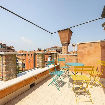 Luxury Penthouse With Terrace